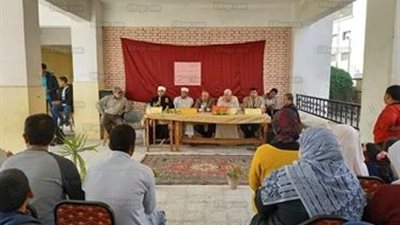 مدرسة عادل عبيدو تنظم ندوة بمناسبة المولد النبوي الشريف بالتعاون مع الأوقاف (صور)