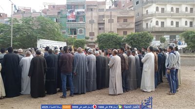 أهالي شباس الشهداء يشيعون جثمان  المتوفاة في مستشفى خاص بدسوق (صور)