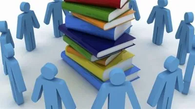 رئاسة الحكومة تجتمع مع عدد من الوزارات للنظر في أزمة التعليم الثانوي