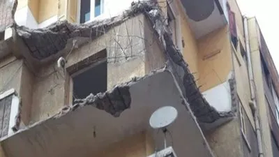 انهيار شرفة عقار دون وقوع إصابات في الإسكندرية 