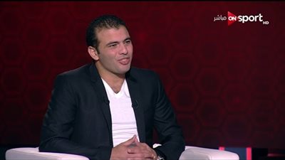 نادر شوقي: عماد متعب فضل الإعلام عن العمل في الأهلي