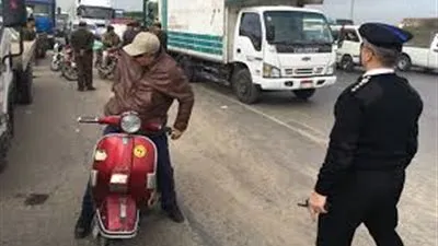 حملات أمنية ومرورية على الطرق والمحاور الرئيسية بالجيزة