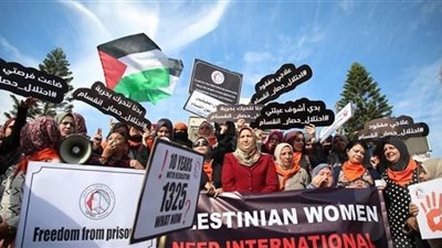 تظاهرة نسائية في غزة ضد الانقسام