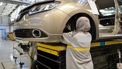  بين التأجيل والتعتيم.. استراتيجية صناعة السيارات في مصر تدخل نفق مظلم