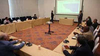 انعقاد جلسة حول الحد من استهلاك الأكياس البلاستيكية 