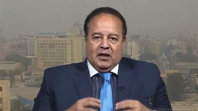 جمال الشاعر: التليفزيون سيظل موجودًا في العالم العربي طالما نسب الأمية كبيرة