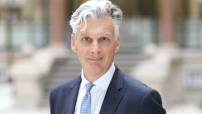 السفير الإنجليزي: المملكة المتحدة تدعم 