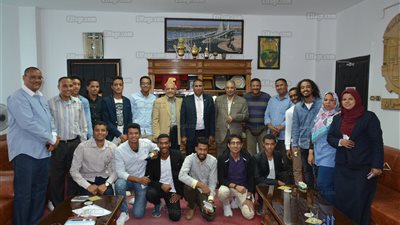 رئيس جامعة أسوان يؤكد على أهمية مشاركة اتحاد الطلاب بالأنشطة المختلفة