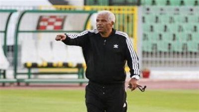 ميمي عبدالرازق: 