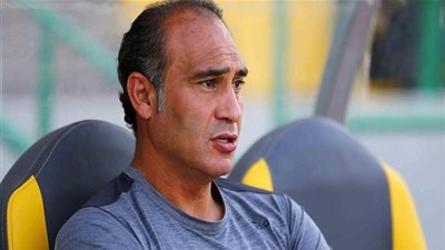 محمد فاروق: علي ماهر الأقرب لخلافة كارتيرون في الأهلي