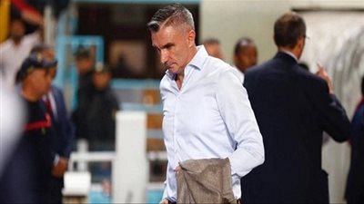 بالأرقام.. فضائح دفاع الأهلي في 46 يوما مع كارتيرون