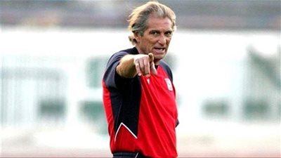 محمود الخطيب يصدم مانويل جوزيه