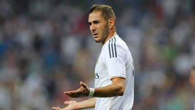 بنزيما: أسعى لتسجيل 35 هدف هذا الموسم.. وسولاري مثل زيدان