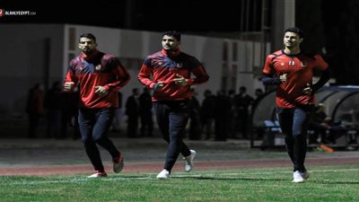 من عمالقة أوروبا للأهلي .. كفاية حراس مرمي 