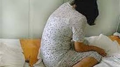 ممرضة بمستشفى حكومي تستغل العناية المركزة لممارسة علاقة محرمة.. قصة خيانة زوجية صادمة تهز الإسكندرية