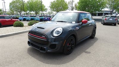 قريبا.. نسخة خاصة من 