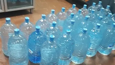 ضبط وإعدام 330 طن أغذية فاسدة بمحافظتي المنوفية والبحيرة 