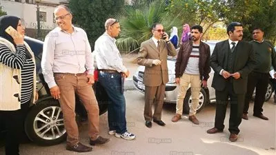 عميد آداب الفيوم يتابع مبادرة مكافحة الإدمان وتعاطي المخدرات بالحرم الجامعي (صور)