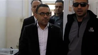 الاحتلال يُمدد اعتقال محافظ القدس إلى الخميس