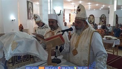 مطران طيبة للأقباط الكاثوليك في زيارة رعوية لمحافظة البحر الأحمر (صور)