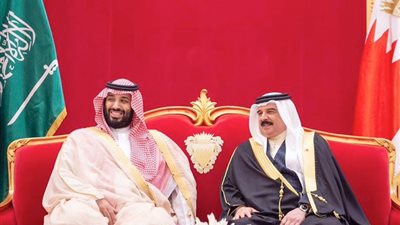 ملك البحرين وولي عهد السعودية يدشنان مشروعا مشتركا عملاقا