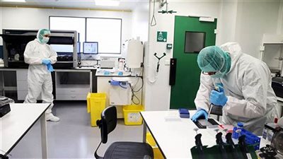 لأول مرة في تاريخ البشرية.. عالم صيني يغير الحمض النووي لجنين قبل ولادته!