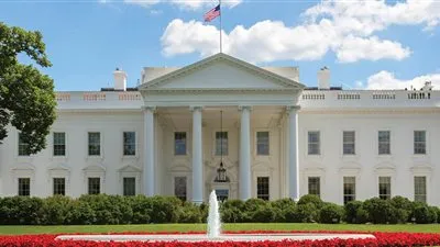 استقالة مدير عمليات المكتب البيضاوي خلال الأسابيع القادمة