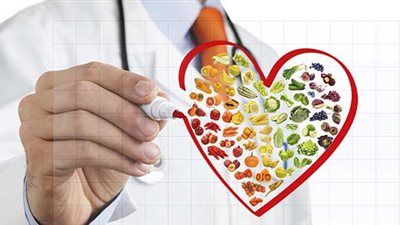 أستاذ جراحة: حق المريض توفير خدمة طبية مجانية