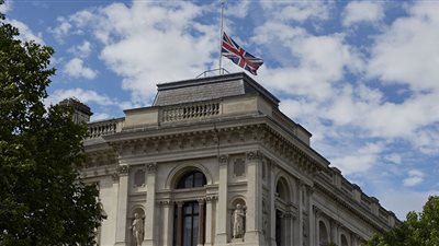 الخارجية البريطانية: لدينا مرارة من استمرار احتجاز إيران للأبرياء