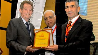  المشرف على برنامج زراعة الكبد بجامعة المنصور يترأس المؤتمر السنوي للجمعية الدولية لجراحة الجهاز الهضمى والبنكرياس(صور) 