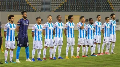 تحديد رواتب طاقم حكام بيراميدز والنجوم بالدوري