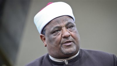 عباس شومان يرد على فتوى جواز أكل لحم القطط والكلاب