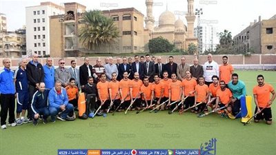 محافظ الشرقية يشهد تدريبات فريق الشرقية للهوكي قبل سفرة للمشاركة في البطولة الأفريقية