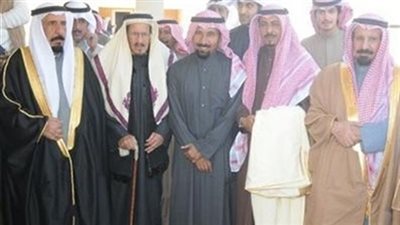 شيوخ قبائل الكويت يرفضون دعوة قطر لحضور حفل سفارتها (فيديو)