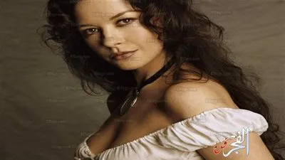 فنانة شهيرة سر نجاح زواجي هو ممارسة الجنس مع رجال آخرين