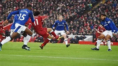 موعد مباراة ليفربول وإيفرتون في الدوري الإنجليزي والقنوات الناقلة