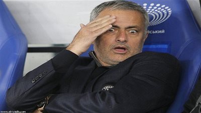 مورينيو: لا أريد إلا لاعبين مثل الكلاب