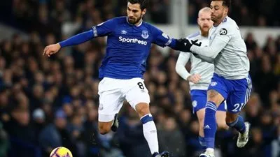 إيفرتون يسعى لحسم مصير أندريه جوميز