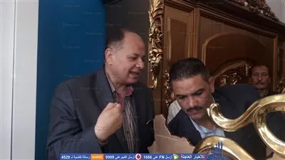 محافظ الفيوم يتفقد مشروعات القرية المنتجة من الأثاث والمشغولات اليدوية بقرية 