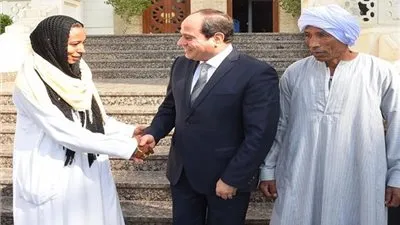 فتاة التروسيكل: 