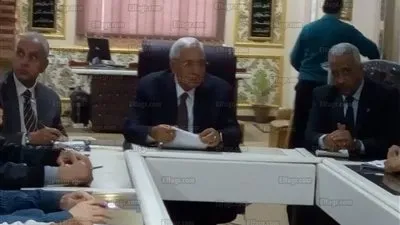 شاروبيم لمديري الإدارات بنبروه: لا تعطلوا مصالح المواطنين  