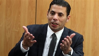 سعيد حساسين يتقدم بطلب إحاطة حول ظاهرة التدخين