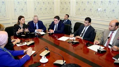  لجنة العلاقات الخارجية بمجلس النواب تشيد بجهود وزارة الاستثمار فى تحسين مناخ الأعمال فى مصر