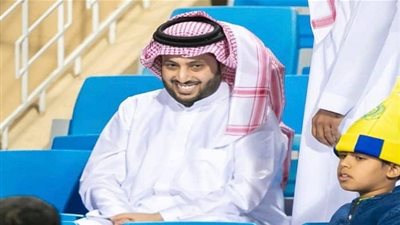لفتة رائعة من تركي آل الشيخ في مباراة النصر والوحدة