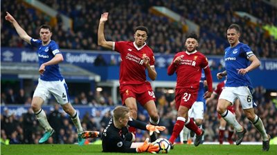 ترتيب الدوري الإنجليزي بعد الجولة الـ14.. ليفربول يلاحق مانشستر سيتي