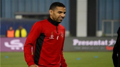 نصيحة محسن صالح إلى مؤمن زكريا بعد تجديد عقده مع الأهلي (صورة)