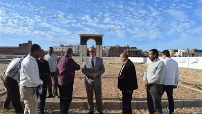 محافظ البحر الأحمر يتفقد مقابر الشهداء بمدينة الغردقة (صور)