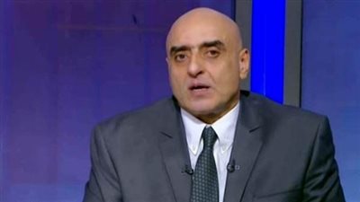 سعيد حساسين يتعاقد مع عزمي مجاهد للعمل بقناة 