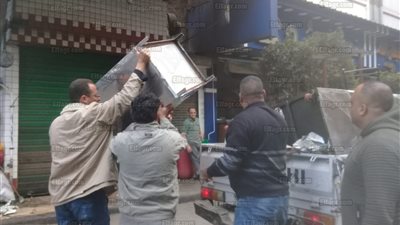 إزالة الإشغالات بـ3 شوارع رئيسية في الجيزة (صور)