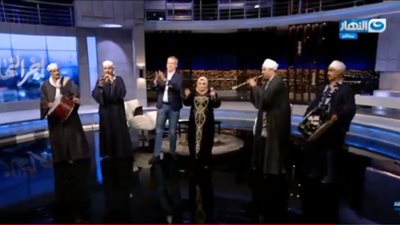 في أولى حلقاته بـ